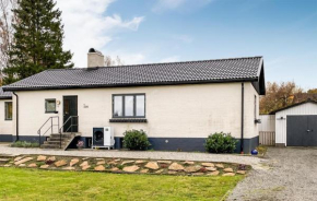 2 Bedroom Stunning Home In Gärsnäs, Gärsnäs